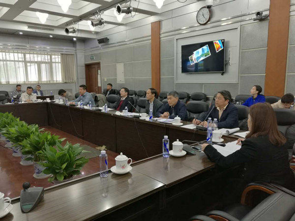 我院領(lǐng)導(dǎo)出席科技部“農(nóng)業(yè)高新技術(shù)產(chǎn)業(yè)發(fā)展調(diào)研報告(提綱)研討會”