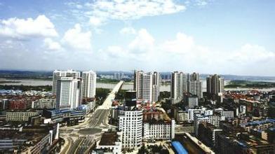 黃遠(yuǎn)新：全力沖刺“全省千億園區(qū)、全國(guó)百?gòu)?qiáng)經(jīng)開(kāi)區(qū)”